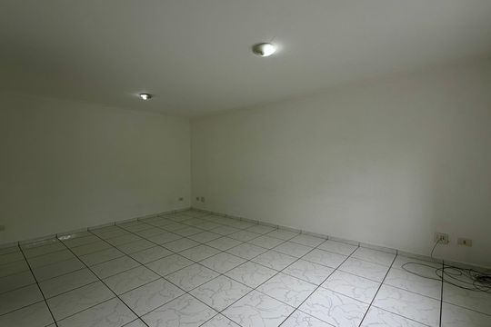 Sala 3 de casa à venda com 3 quartos, 250m² em Jaguaré, São Paulo