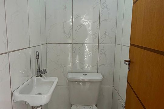 Lavabo de casa à venda com 3 quartos, 250m² em Jaguaré, São Paulo