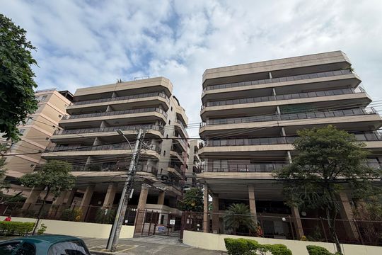 Fachada de apartamento para alugar com 3 quartos, 343m² em Jacarepaguá, Rio de Janeiro