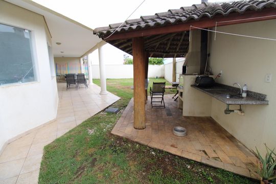 Área Externa de casa de condomínio para alugar com 4 quartos, 405m² em Urbanova, São José dos Campos