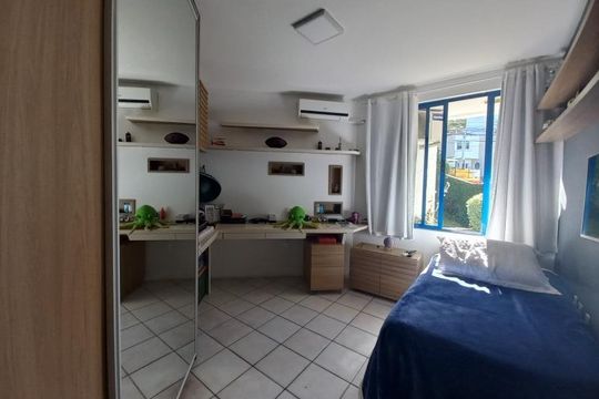 Casa para alugar com 4 quartos, 1384m² em Lagoa da Conceição, Florianópolis