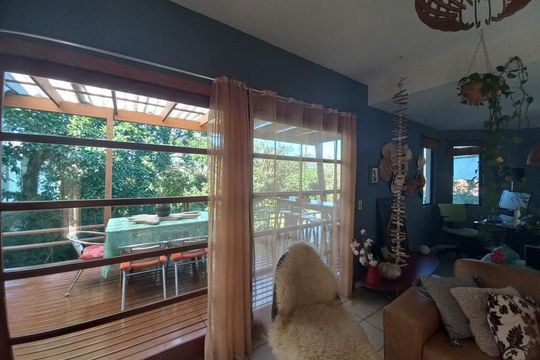 Casa para alugar com 4 quartos, 1384m² em Lagoa da Conceição, Florianópolis