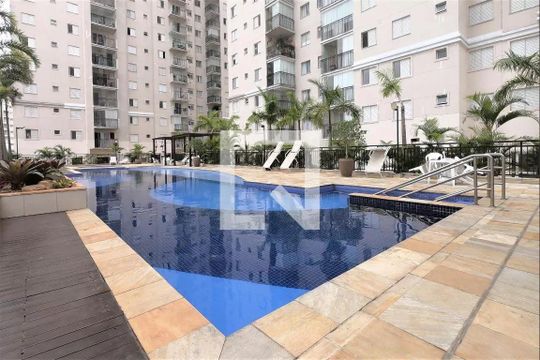 Piscina de apartamento à venda com 2 quartos, 65m² em Vila Augusta, Guarulhos