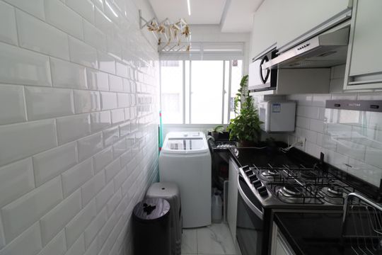 Cozinha e Área de Serviço de apartamento à venda com 2 quartos, 42m² em Jardim do Lago, Osasco