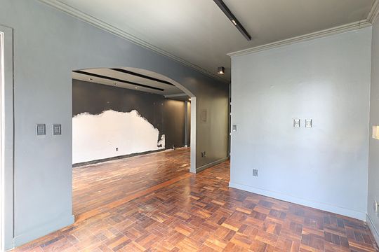 Sala de casa para alugar com 3 quartos, 185m² em São João, Porto Alegre