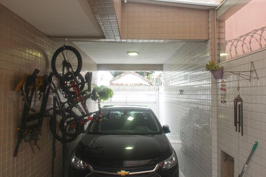 Garagem de casa para alugar com 2 quartos, 120m² em Embaré, Santos