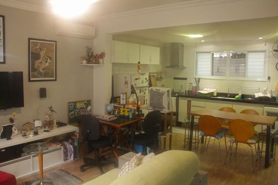 Sala de casa para alugar com 2 quartos, 120m² em Embaré, Santos