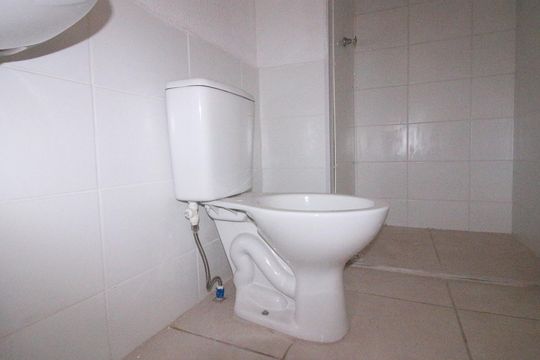 Banheiro social de apartamento à venda com 2 quartos, 35m² em Jardim Santa Adelia, São Paulo