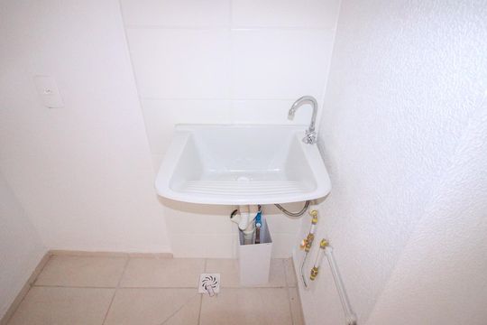 Área de serviço de apartamento à venda com 2 quartos, 35m² em Jardim Santa Adelia, São Paulo
