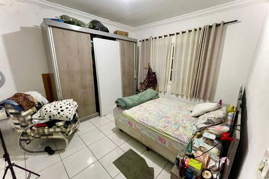 Casa à venda com 4 quartos, 224m² em Parque Novo Oratório, Santo André