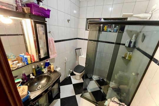 Casa à venda com 4 quartos, 224m² em Parque Novo Oratório, Santo André