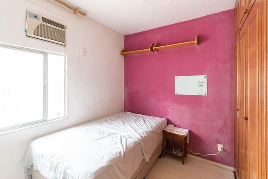 Quarto 1 de apartamento à venda com 3 quartos, 110m² em Grajaú, Rio de Janeiro