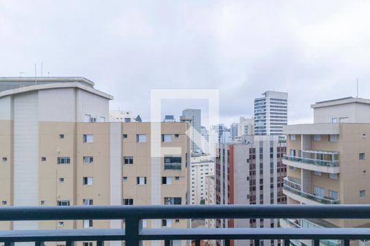 Varanda de kitnet/studio para alugar com 1 quarto, 26m² em Vila Nova Conceição, São Paulo