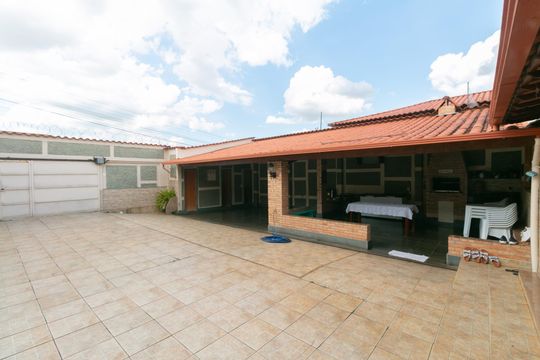 Casa para alugar com 3 quartos, 360m² em Jardim Leblon, Belo Horizonte