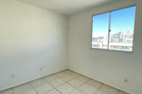 Quarto de apartamento à venda com 2 quartos, 43m² em Campo Grande, Rio de Janeiro