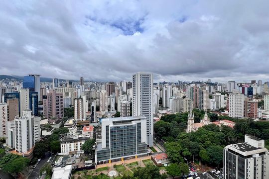 vista de apartamento à venda com 4 quartos, 180m² em Funcionários, Belo Horizonte