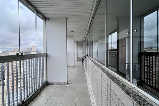 varanda  de apartamento à venda com 4 quartos, 180m² em Funcionários, Belo Horizonte
