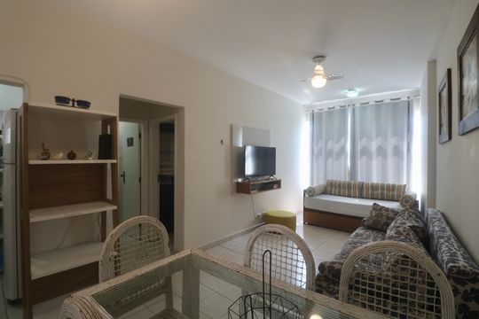 Sala de apartamento para alugar com 1 quarto, 49m² em Barra Funda, Guarujá