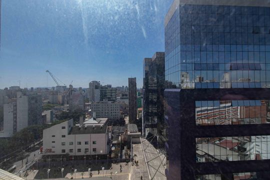Vista de apartamento à venda com 2 quartos, 77m² em Centro Histórico de São Paulo, São Paulo