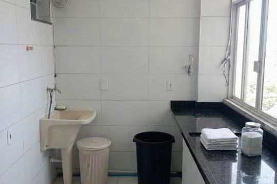 Cozinha de apartamento à venda com 2 quartos, 84m² em Olaria, Rio de Janeiro
