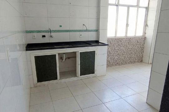 Apartamento à venda com 2 quartos, 84m² em Olaria, Rio de Janeiro