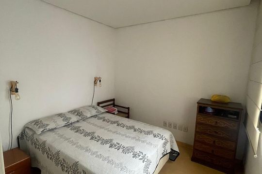 Quarto de apartamento à venda com 3 quartos, 100m² em Lourdes, Belo Horizonte