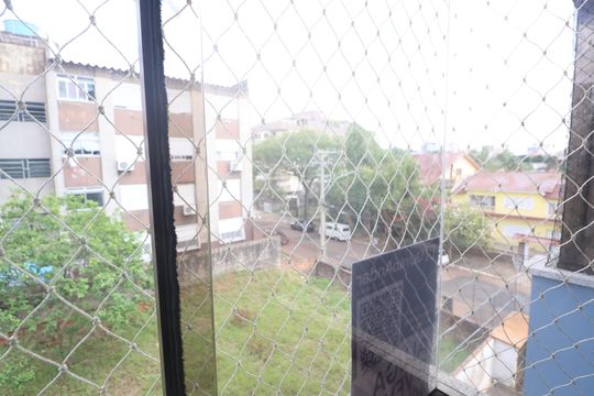 Placa vista para rua de apartamento para alugar com 2 quartos, 82m² em Centro, Canoas