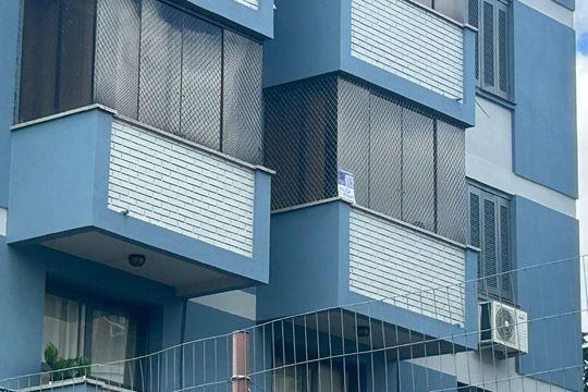 Placa de apartamento para alugar com 2 quartos, 82m² em Centro, Canoas