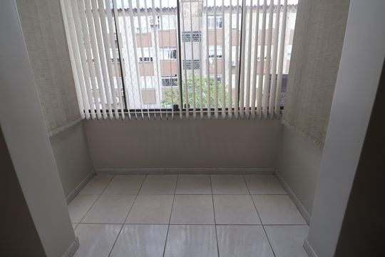 Sacada de apartamento para alugar com 2 quartos, 82m² em Centro, Canoas