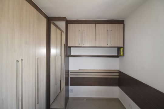 Quarto 1 de apartamento à venda com 2 quartos, 43m² em Vila Santa Maria, São Paulo
