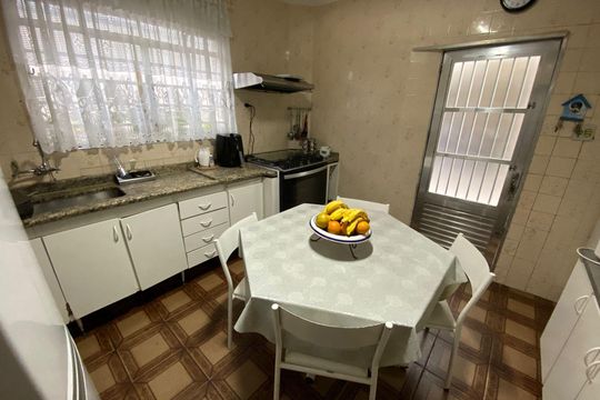 Casa à venda com 3 quartos, 140m² em Vila Ré, São Paulo