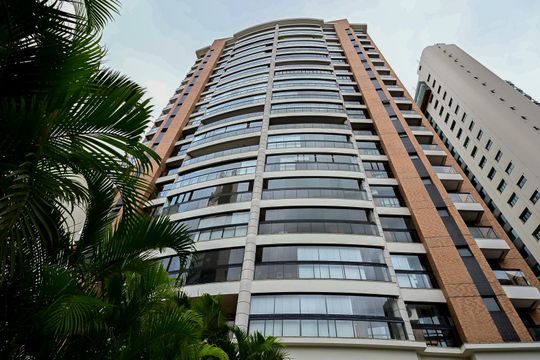 Fachada de apartamento à venda com 4 quartos, 195m² em Vila Andrade, São Paulo
