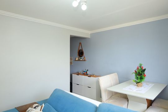 Sala de apartamento à venda com 2 quartos, 55m² em Itaquera, São Paulo