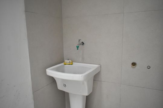 Área de Serviço de casa à venda com 2 quartos, 84m² em Vila Clementino, São Paulo