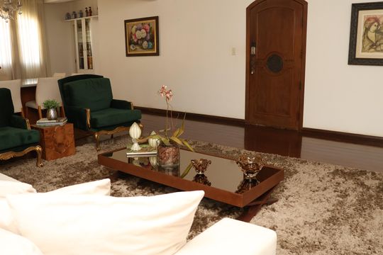 Sala de estar de apartamento para alugar com 5 quartos, 350m² em Setor Oeste, Goiânia