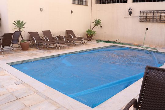 Área comum - Piscina de apartamento para alugar com 5 quartos, 350m² em Setor Oeste, Goiânia