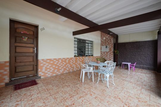 Garagem de casa à venda com 3 quartos, 115m² em Jardim Aurelia, São Paulo
