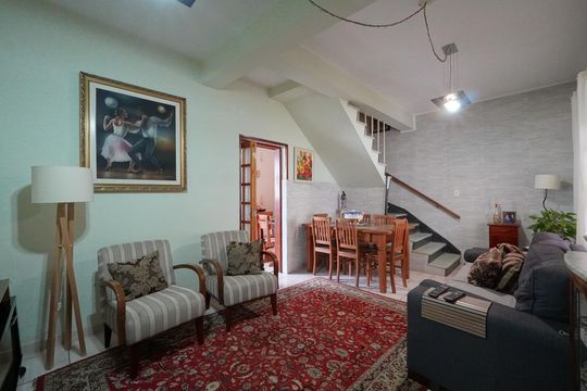 Casa à venda com 3 quartos, 115m² em Jardim Aurelia, São Paulo