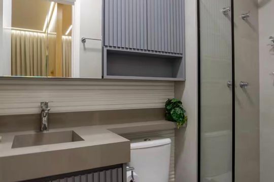 Banheiro de apartamento à venda com 1 quarto, 46m² em Vila Olímpia, São Paulo