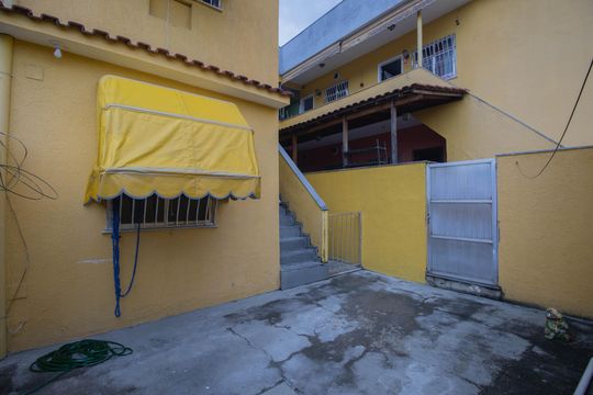 Área comum de casa para alugar com 1 quarto, 48m² em Colubandê, São Gonçalo