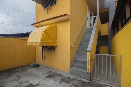 Área comum de casa para alugar com 1 quarto, 48m² em Colubandê, São Gonçalo