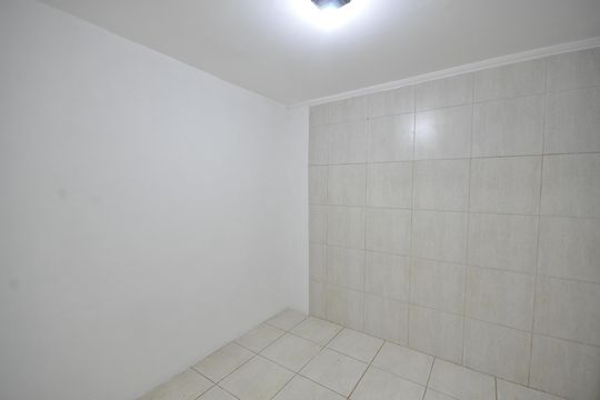 Quarto 2 de casa à venda com 2 quartos, 120m² em Parque Vitoria, São Paulo