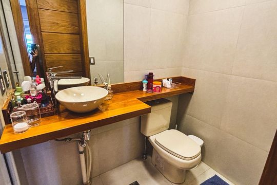 Banheiro de apartamento para alugar com 2 quartos, 72m² em Morumbi, São Paulo