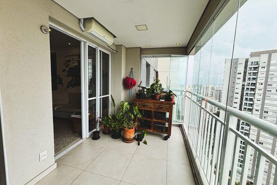 Varanda de apartamento para alugar com 2 quartos, 72m² em Morumbi, São Paulo