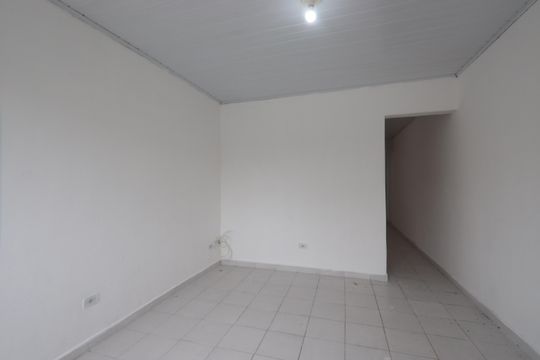 Sala de cima de casa à venda com 2 quartos, 85m² em Vila Antonieta, São Paulo