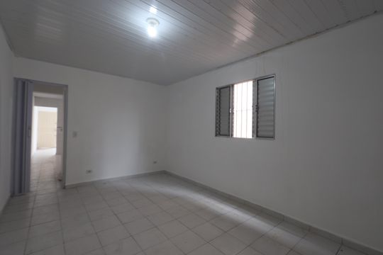 Quarto de cima de casa à venda com 2 quartos, 85m² em Vila Antonieta, São Paulo