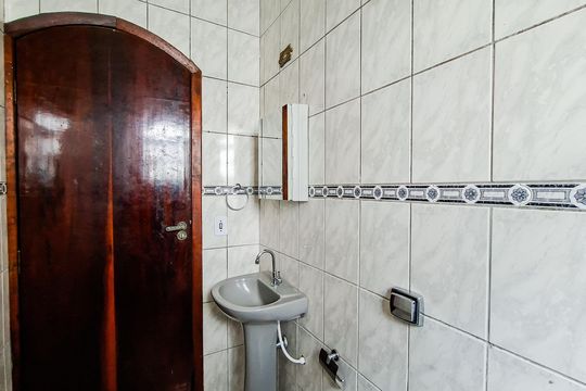 Banheiro da Suíte de casa à venda com 2 quartos, 86m² em Jardim Bom Clima, Guarulhos