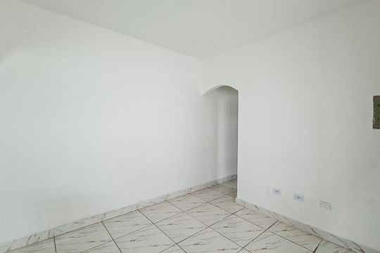 Sala de casa à venda com 2 quartos, 86m² em Jardim Bom Clima, Guarulhos