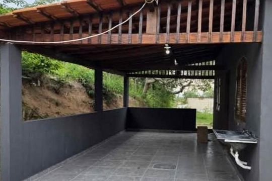 Área externa de casa para alugar com 2 quartos, 584m² em Guaratiba, Rio de Janeiro