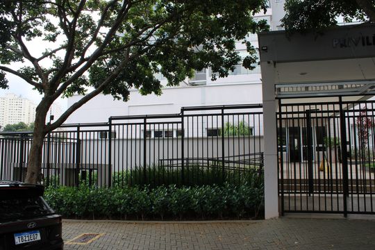 Fachada de apartamento à venda com 2 quartos, 121m² em Vila Monumento, São Paulo